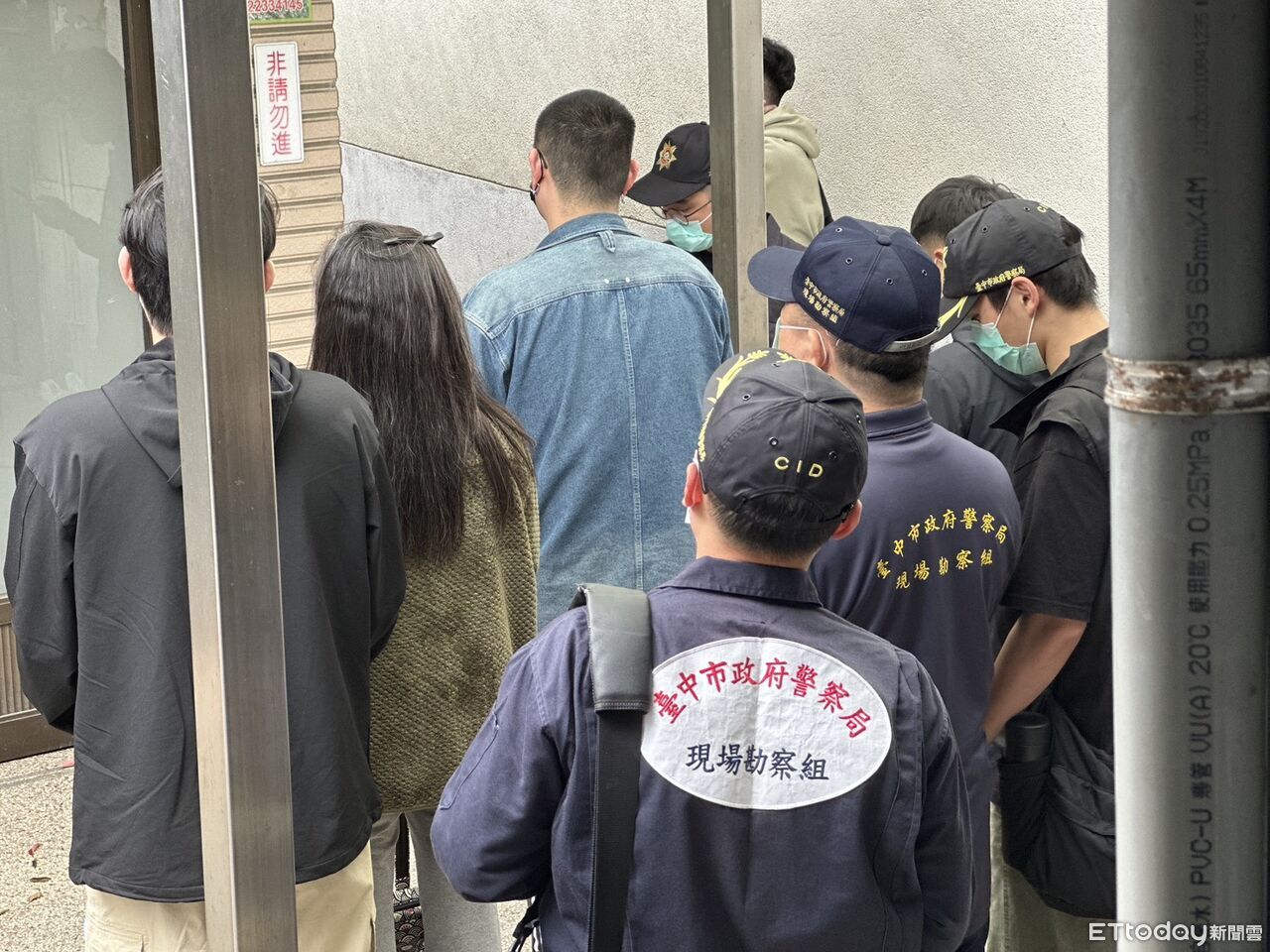 8歲兒放寒假才同住!狠母餵藥殘忍殺子 前夫男友同時現身殯儀館