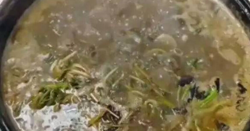 在家做「網紅火鍋」出事了!吃完雙手突變藍 陸一家人急送醫