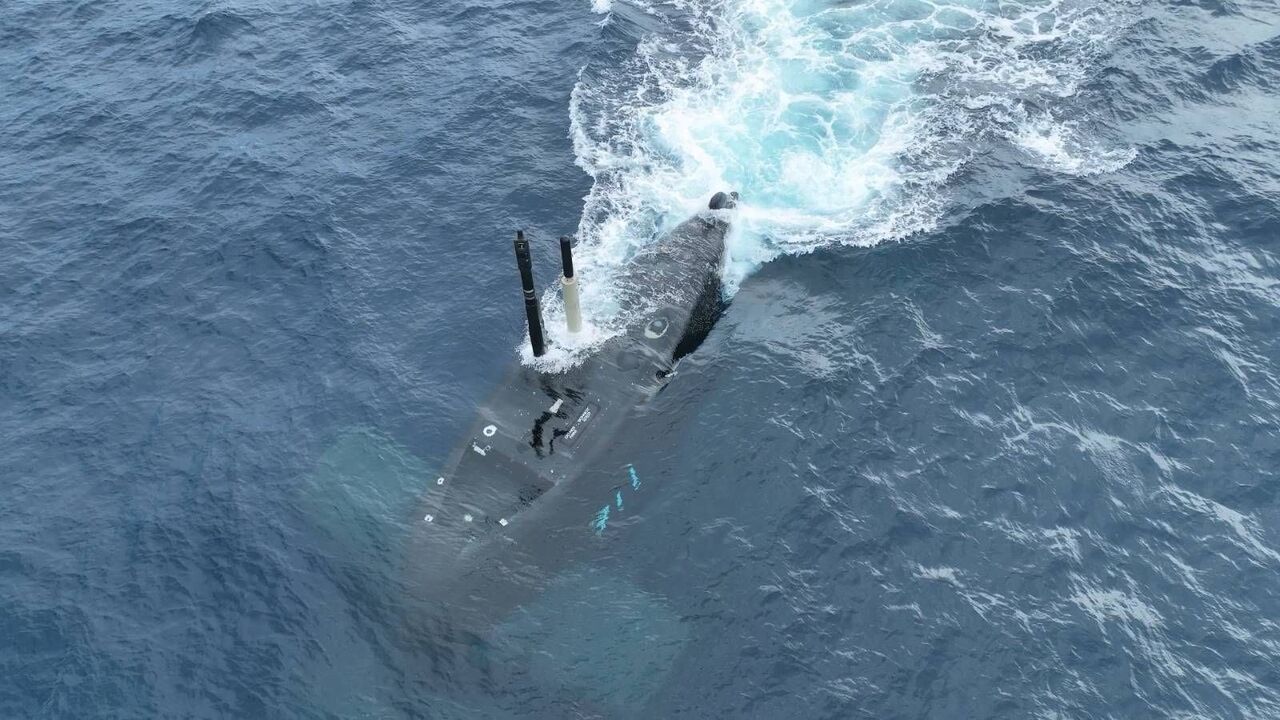 海鯤號連2天出港潛航測試! 吳釗燮釋空拍圖