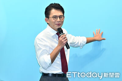 美最高法院裁定川普關稅違法　黃國昌大讚：勇於向違憲濫權總統說不