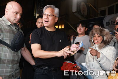 輝達飆新高！AI算力爆發　華爾街樂觀看科技巨頭財報