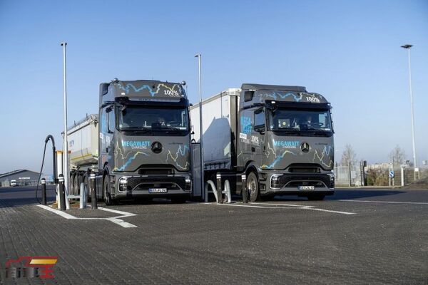 Mercedes-Benz eActros 600 實測兆瓦充電，挑戰歐陸長途行駛