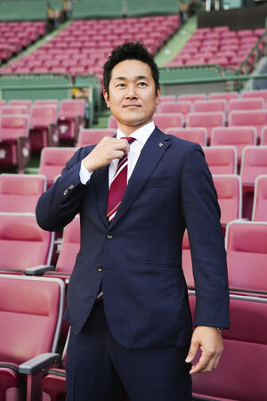 ▲銀次、岡島豪郎。（圖／樂天桃猿提供）