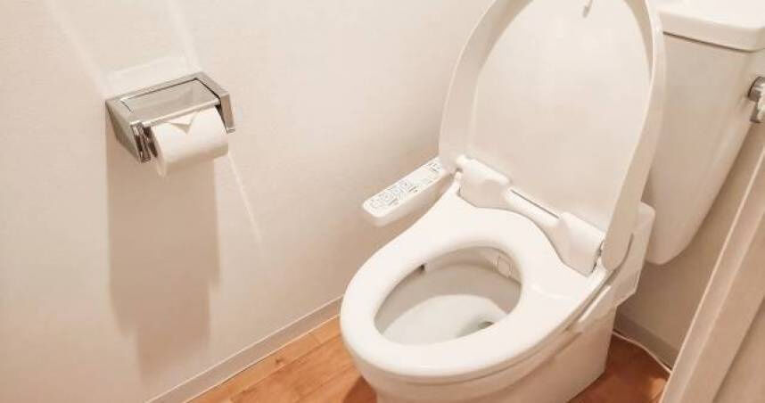 30歲男清晨如廁1分鐘即倒地猝死!妻淚崩:只是上個廁所人就沒了