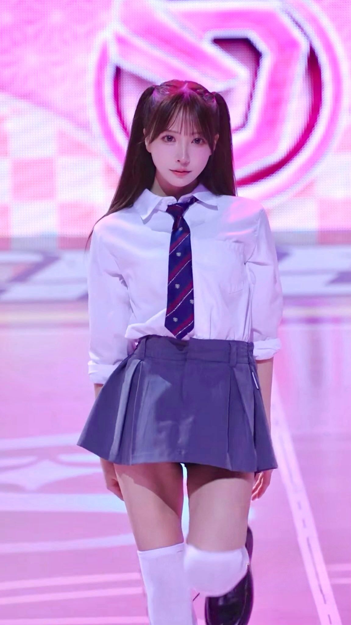 ▲▼三上悠亞被下封口令!認了經紀公司要求「不能公開」。(圖/翻攝自X)