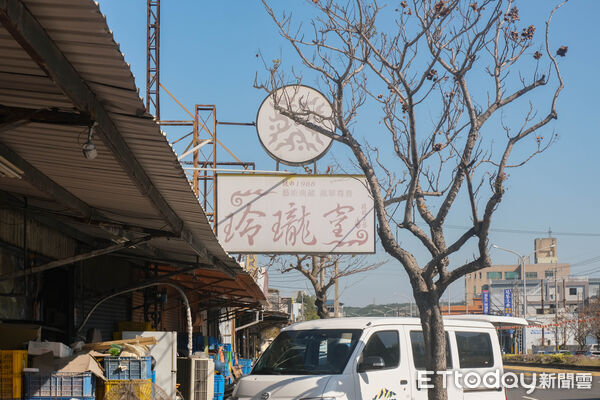 ▲玲瓏窯玻璃工藝有限公司,新竹香山玲瓏窯,林瑤農,玻璃吹製。（圖／記者彭懷玉攝）