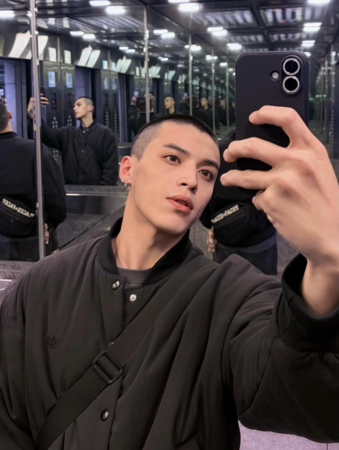 ▲▼ 男團Ozone成員煥鈞、哲言、子翔近來入伍。（圖／索尼音樂提供）