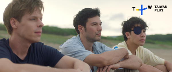 ▲鳳小岳在《陌路兄弟》中飾演一位外表堅強，內心卻有沈重傷痕的男子。（圖／TaiwanPlus提供）