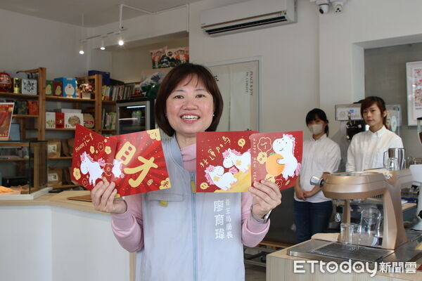 ▲▼    振興再加碼！嘉義市食安三金聯手出擊消費滿百送春聯　選好店、安心過好年  。（圖／記者翁伊森攝）