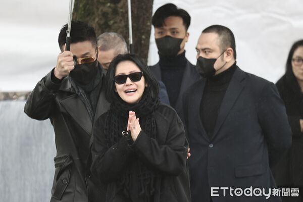 ▲▼大S雕像落成儀式。（圖／記者徐文彬攝）