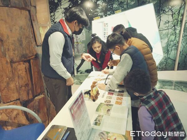 ▲自然保育解說宣導體驗趣味互動。（圖／玉山國家公園管理處提供）
