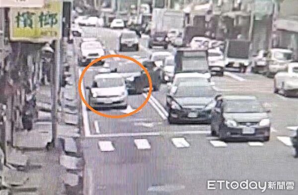 33歲男違規未結200餘件駕照被註銷 上路又車禍!遭拔牌扣車