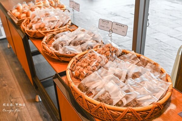 ▲▼慶祝celebrate baking。（圖／部落客周花花，甲飽沒授權提供）