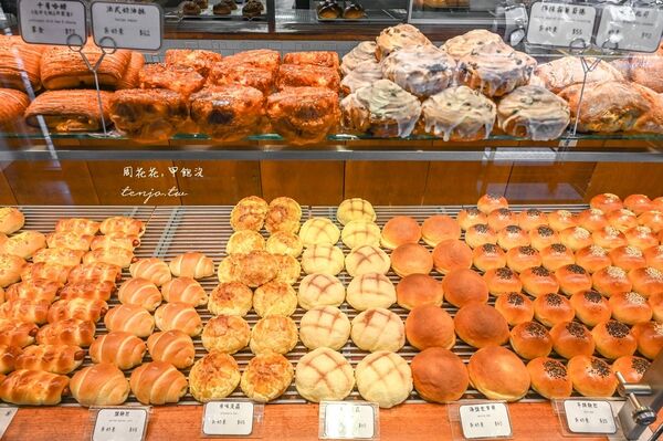 ▲▼慶祝celebrate baking。（圖／部落客周花花，甲飽沒授權提供）