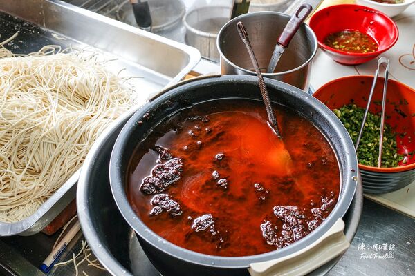 ▲▼湯城麵食。（圖／部落客陳小可的吃喝玩樂授權提供）