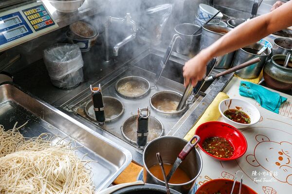 ▲▼湯城麵食。（圖／部落客陳小可的吃喝玩樂授權提供）