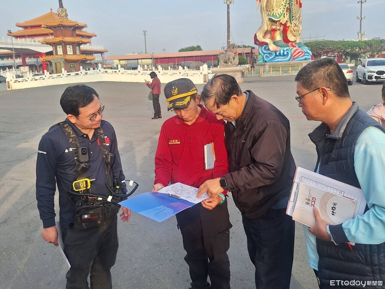 台南鹿耳門煙火將登場 南消六大隊提前勘查救災動線守護人潮安全