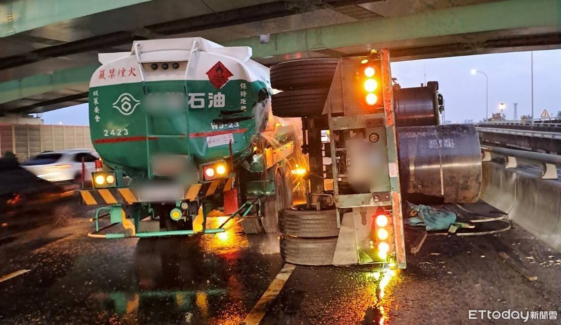 快訊/國道一號仁德段砂石車、油罐車追撞 槽體破裂幸未起火