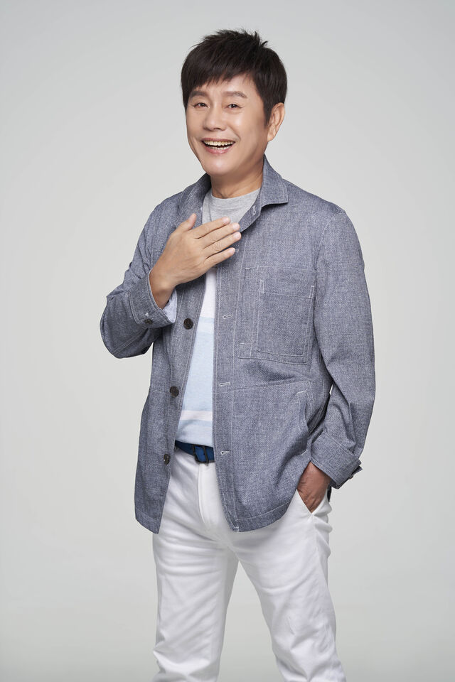 ▲▼  黃西田、余天、余祥銓父子參加鑽石舞台之夜演唱會。（圖／萬星傳播提供）