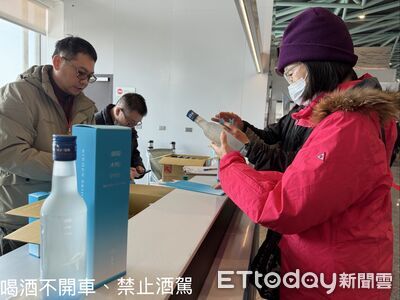 遊金門送高粱已兑超過7000瓶　明起僅剩一處可領
