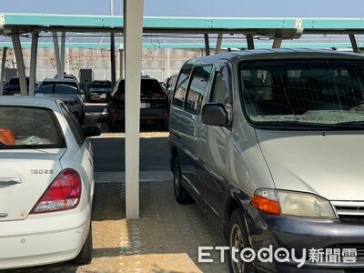 金門港旅運中心試營運首日　場站外禁推車民怨提行李喘呼呼