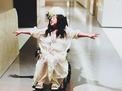 陳文茜「台大坐輪椅當飛鳥」照片曝光！　網友洗版打氣