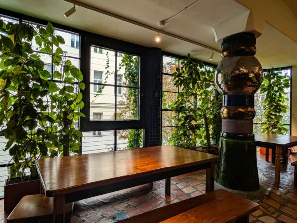 ▲▼百水公寓。（圖／部落客Travel with Leo授權提供）