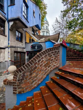 ▲▼百水公寓。（圖／部落客Travel with Leo授權提供）