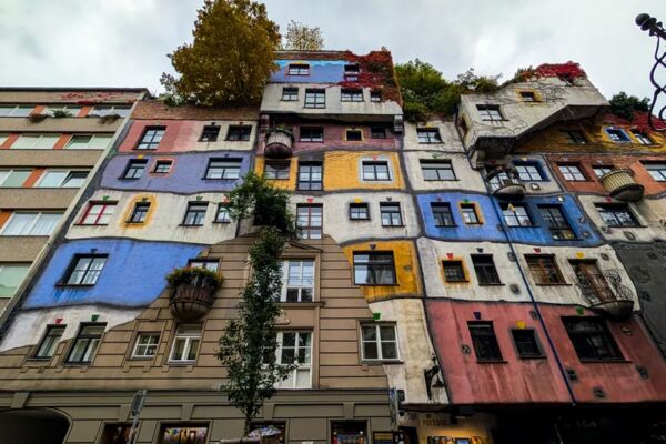 ▲▼百水公寓。（圖／部落客Travel with Leo授權提供）