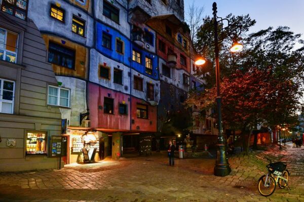 ▲▼百水公寓。（圖／部落客Travel with Leo授權提供）