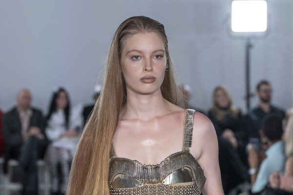 馬斯克找淫魔富豪登「極樂島」　女兒首證實：記憶與時間軸相符