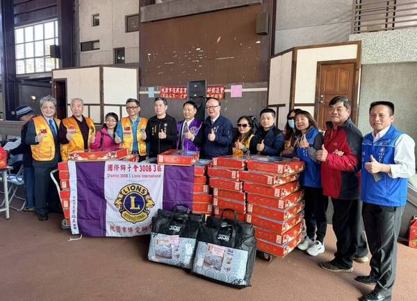寒冬送暖到復興區 桃市國民黨部與獅子會攜手贈物資