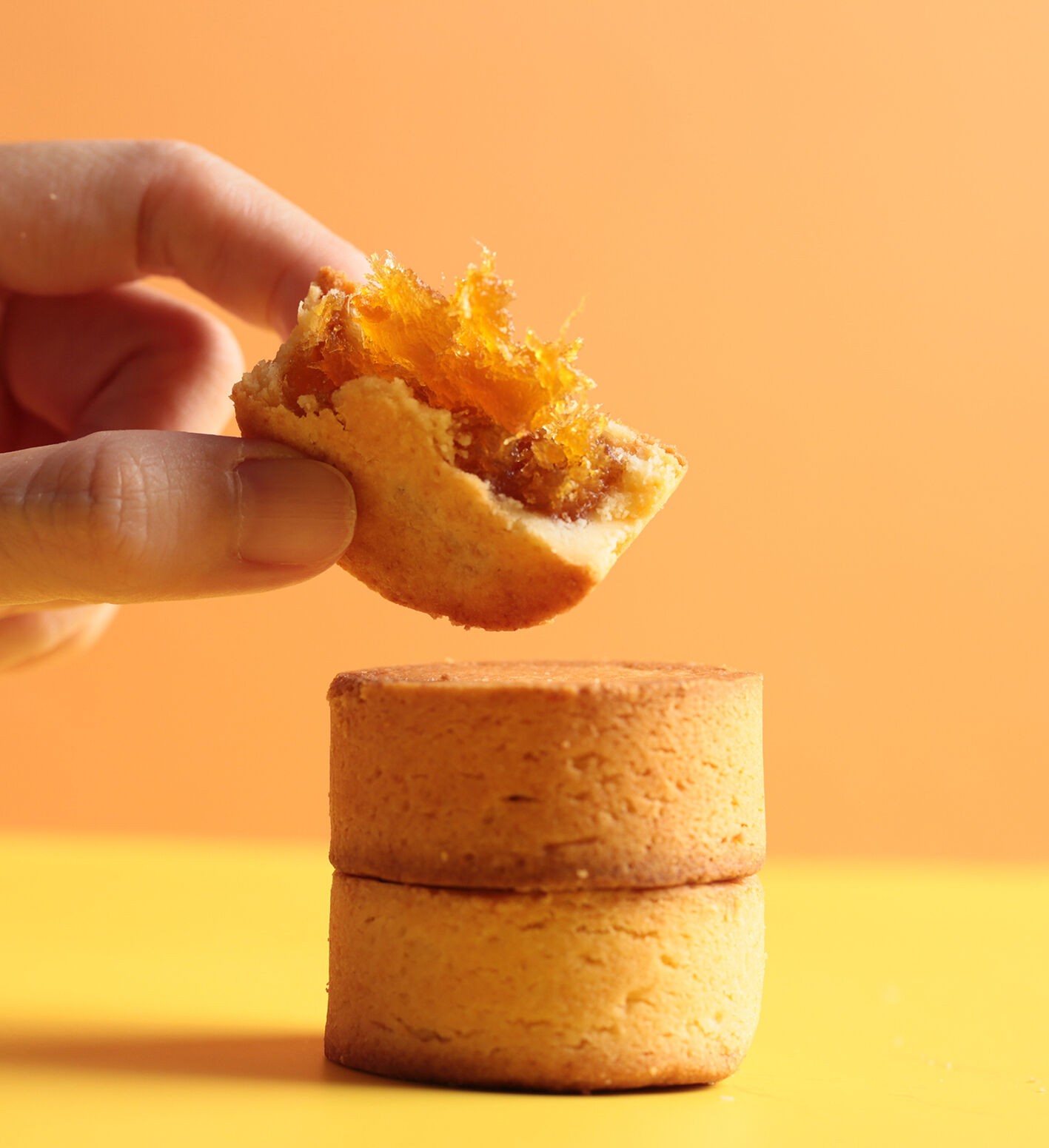 ▲米其林綠星主廚簡天才烘焙品牌 LA ONE，推出全新年節禮盒「富桂費南雪」。（圖／品牌提供）