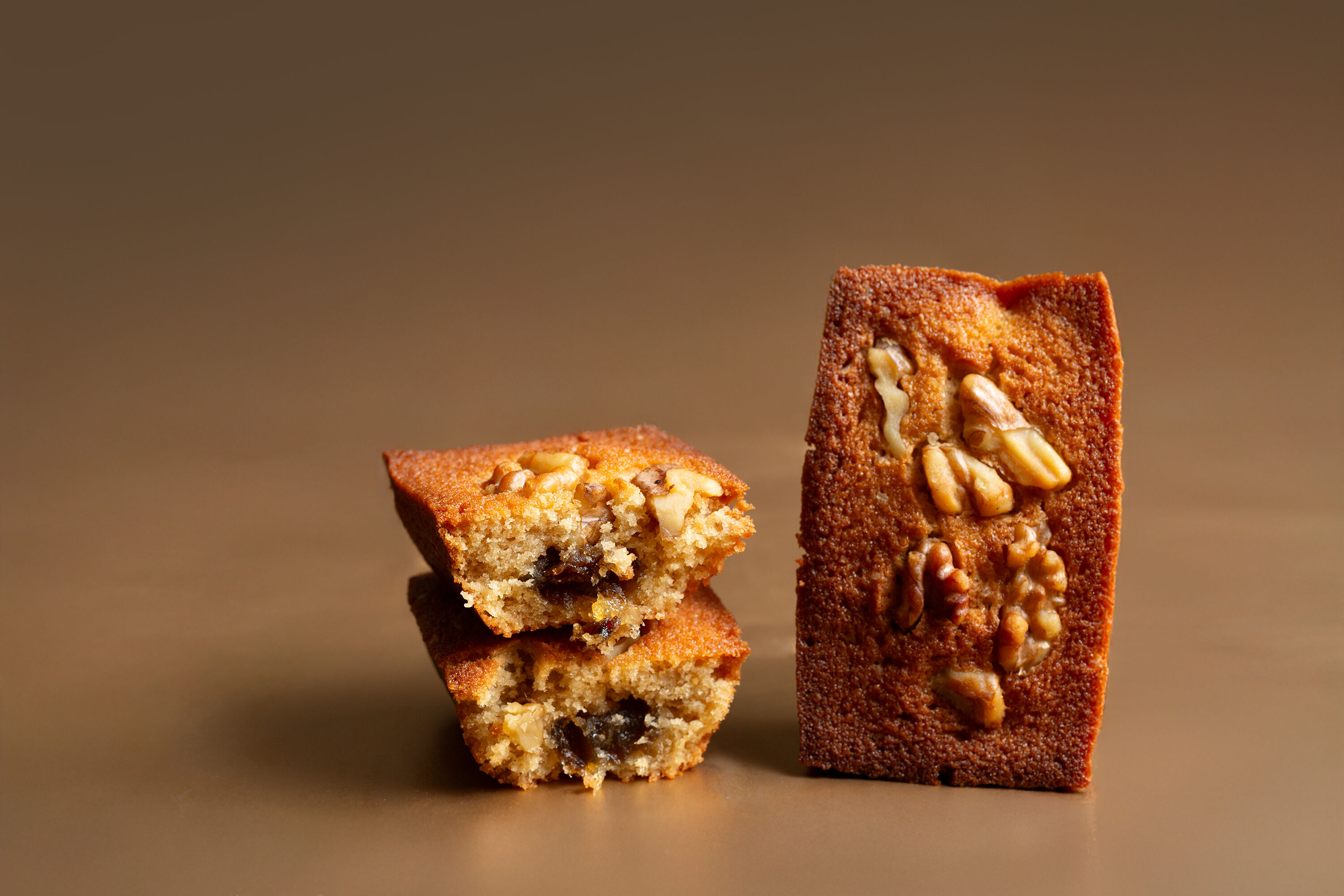 ▲米其林綠星主廚簡天才烘焙品牌 LA ONE，推出全新年節禮盒「富桂費南雪」。（圖／品牌提供）