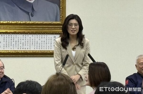 ▲▼國民黨主席鄭麗文中常會致詞。（圖／記者鄭佩玟攝）