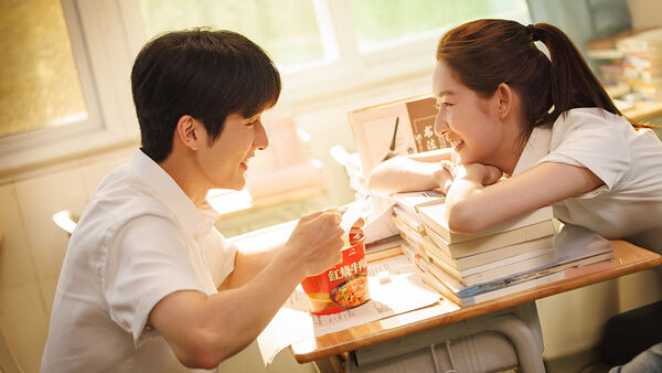 ▲《捨不得星星》由張新成、王玉雯主演。（圖／中天娛樂台提供）