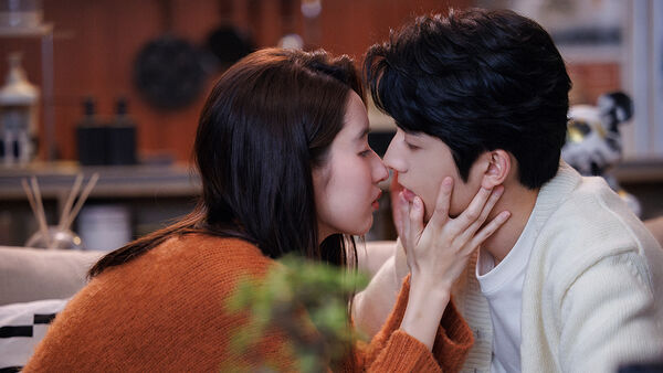 ▲《捨不得星星》由張新成、王玉雯主演。（圖／中天娛樂台提供）