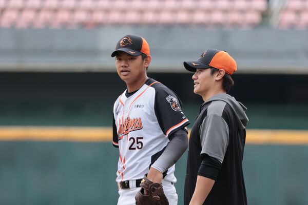 ▲統一7-ELEVEN獅打擊教練潘武雄點名期待林培緯、朱迦恩補上火力缺口，並肯定18歲新秀王翾祐展現企圖心。（圖／統一獅提供）         