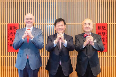 美日台如同家人! 林佳龍邀谷立言、片山和之大啖「魔法團圓飯」