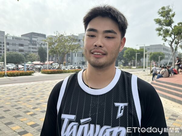 ▲中華隊集訓投手陳柏毓。（圖／記者蔡厚瑄攝）