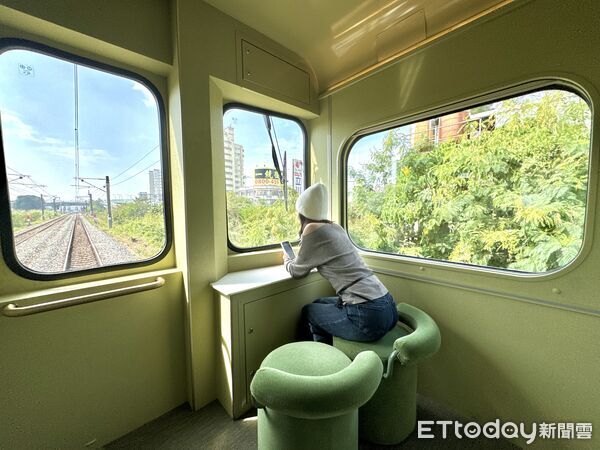 ▲雄獅x台鐵觀光列車「山嵐號」今（4日）正式駛向西部，宣布自4月3日起首度行駛台南至彰化路線,山嵐號。（圖／記者彭懷玉攝）