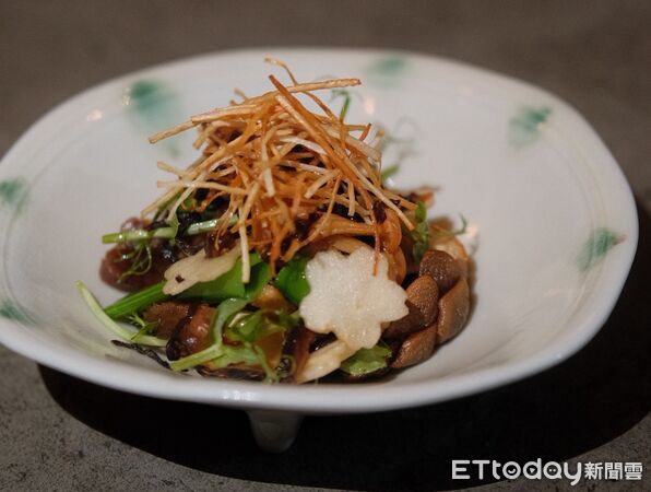 ▲小缽筷「生薑味噌溫沙拉」。（圖／業者提供）