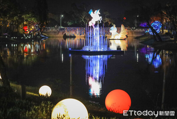 2026台南月津港燈節開箱：3大燈區60件作品等你來探索