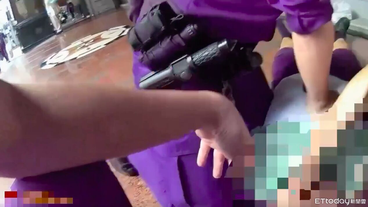 板橋男心梗突倒地…妻子尖叫求救 巡邏警CPR救回一命