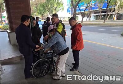 8億人瑞結婚「證婚人非親友」！其中一人是看護兒子