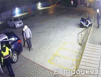 臨檢發現異狀　金門金湖警成功守住民眾70餘萬元