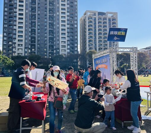 ▲只要名字中有「姆」或「明」，就有機會把超夯的姆明周邊帶回家。（圖／台中市觀旅局提供、翻攝自大玩台中粉專）