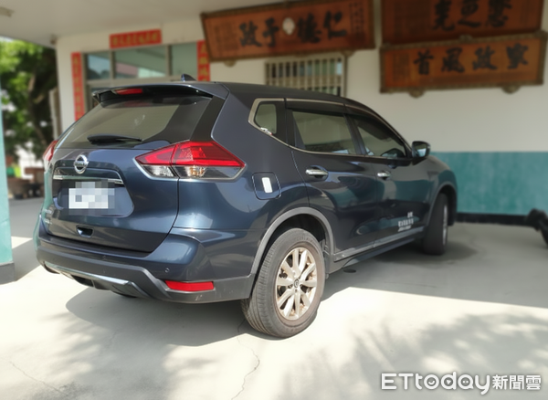 ▲▼   嘉義分署2月法拍會汽車競標火熱　日產轎車13萬起標、28.2萬元高價拍定   。（圖／法務部行政執行署嘉義分署提供）