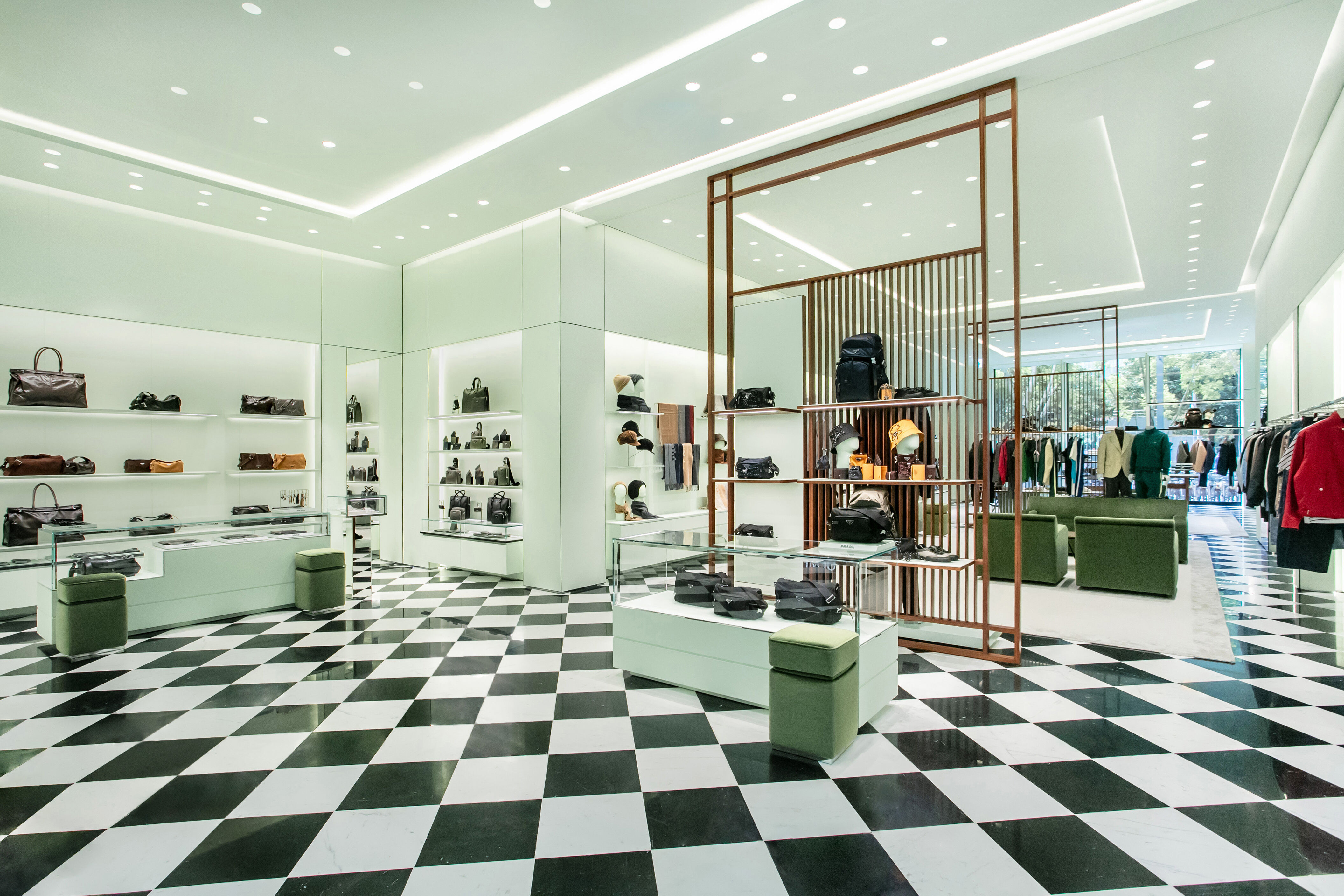 ▲▼ prada 。（圖／品牌提供）