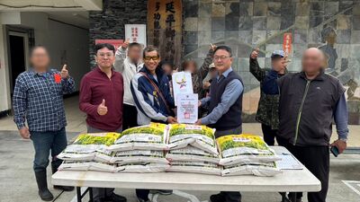 武陵外役監「愛心暖冬」行動　走入偏鄉贈物資傳溫情